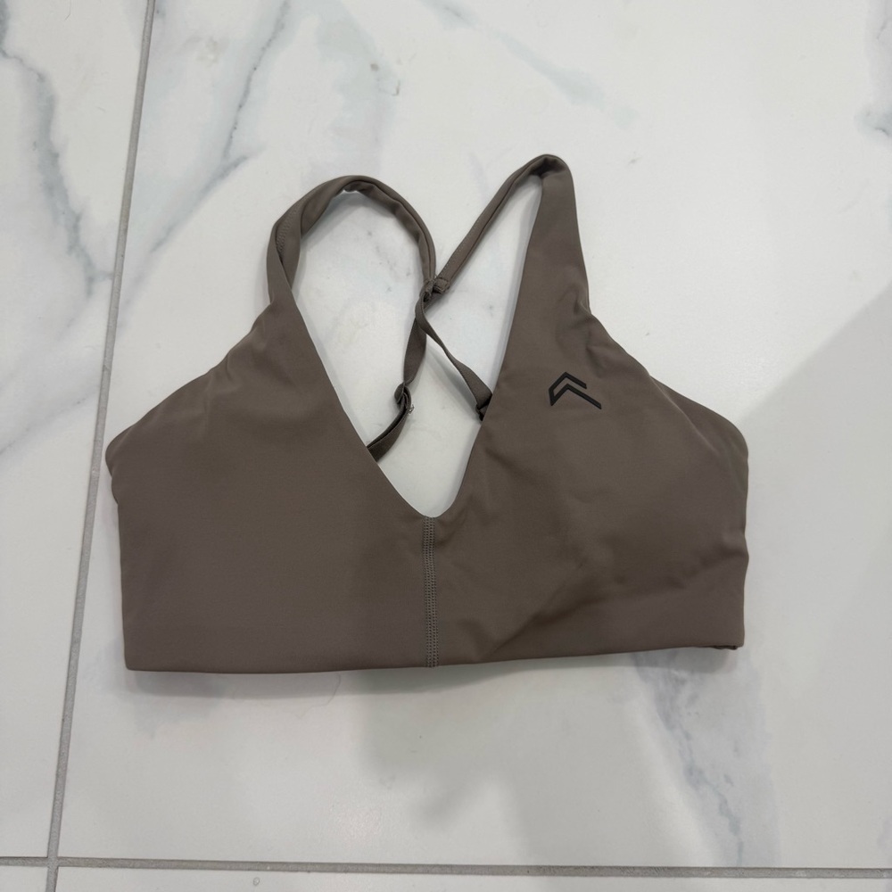 Oner Active Unified V-Neck Sports Bralette in Minky